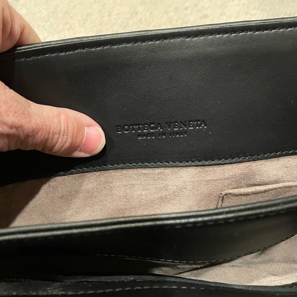 Authentic Bottega Veneta Nappa Intrecciato Large Bag - Picture 9 of 13